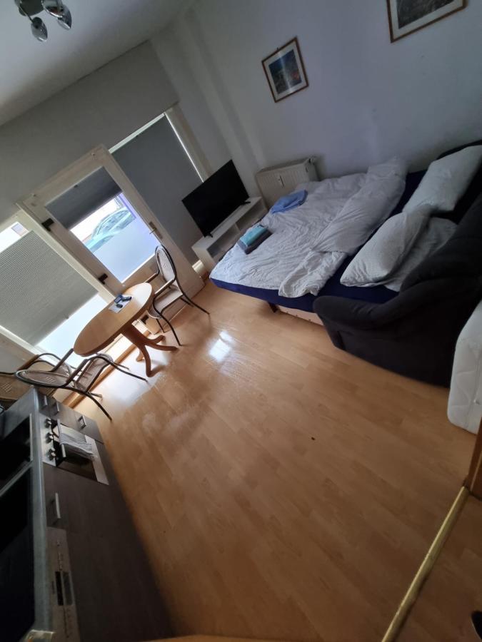 Zentrale 2 Zimmer Eg Wohnung Mit Balkon Leipzig Exteriör bild